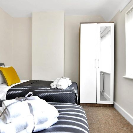 Xclusive Living Stay Near Airport & Nec, The Whitecroft Sheldon (West Midlands) Exterior photo