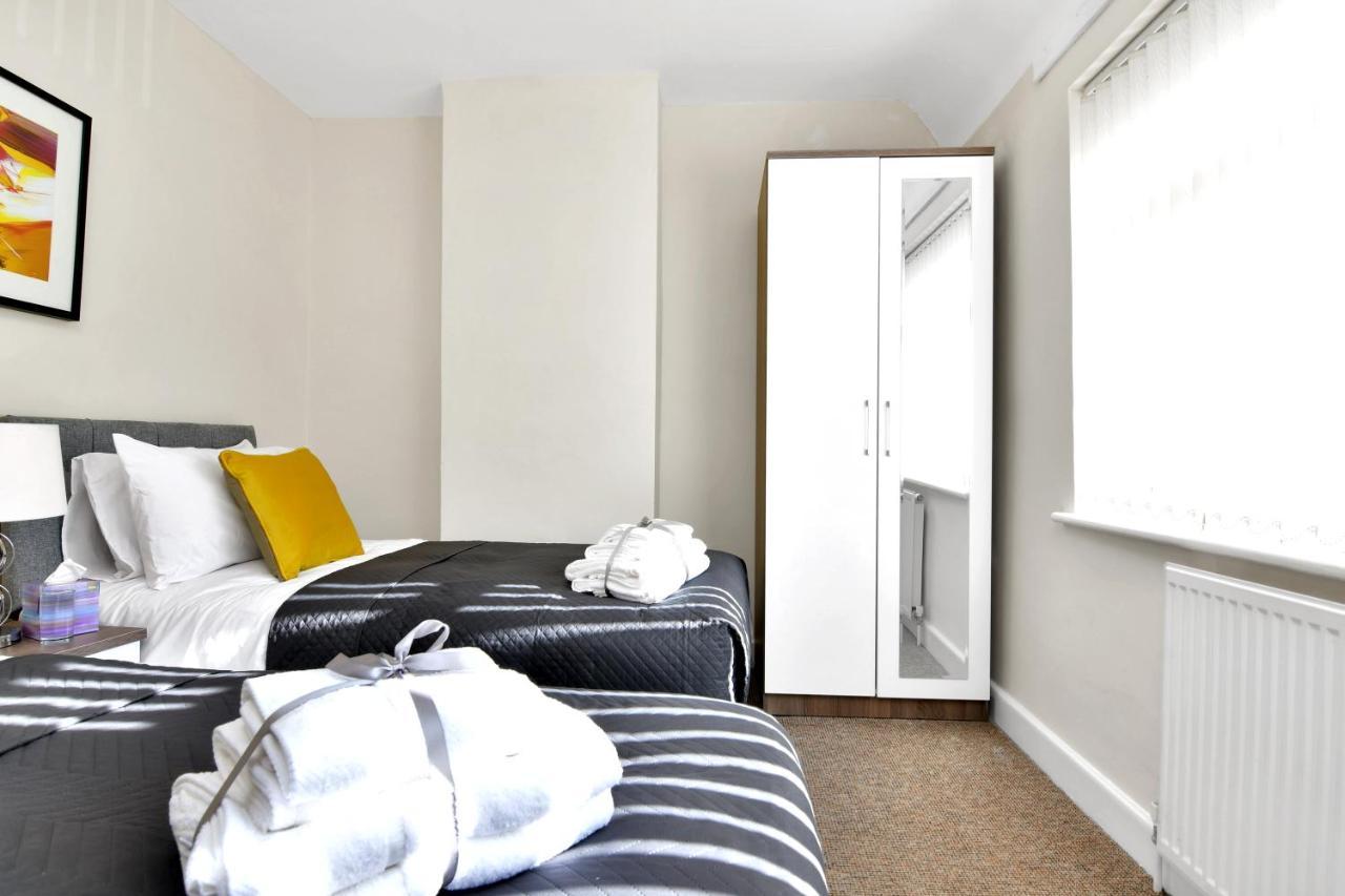 Xclusive Living Stay Near Airport & Nec, The Whitecroft Sheldon (West Midlands) Exterior photo