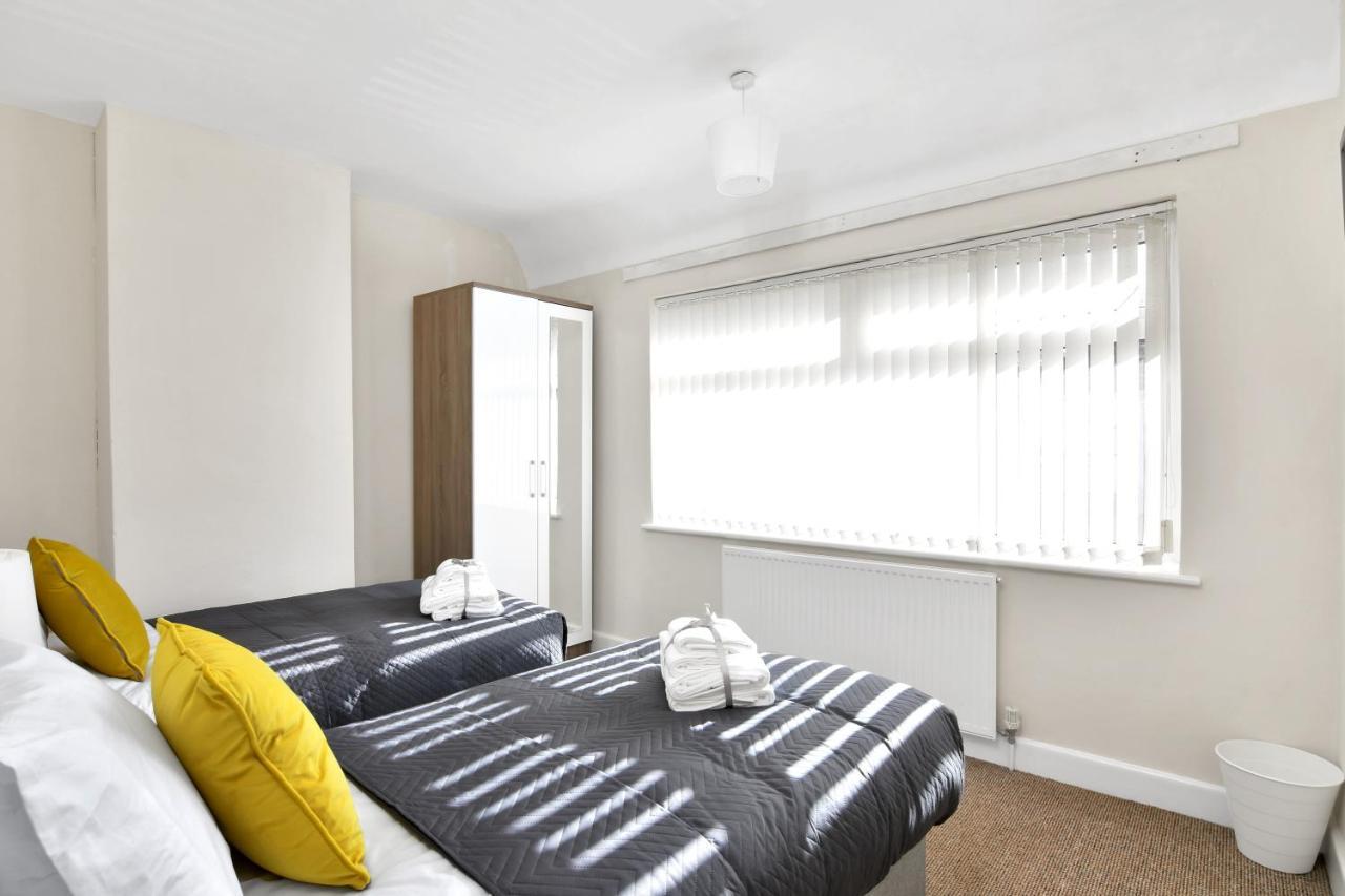 Xclusive Living Stay Near Airport & Nec, The Whitecroft Sheldon (West Midlands) Exterior photo