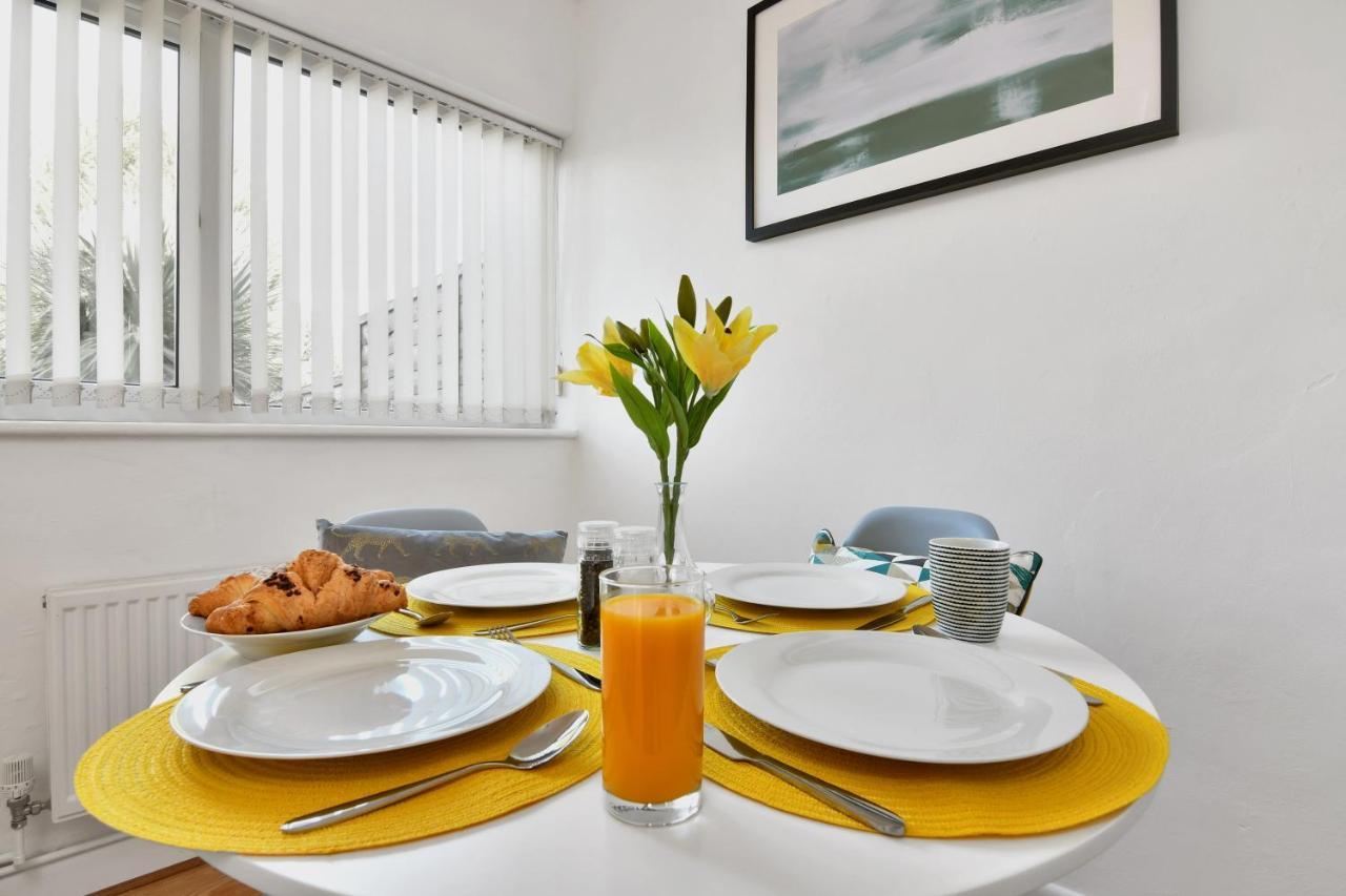 Xclusive Living Stay Near Airport & Nec, The Whitecroft Sheldon (West Midlands) Exterior photo