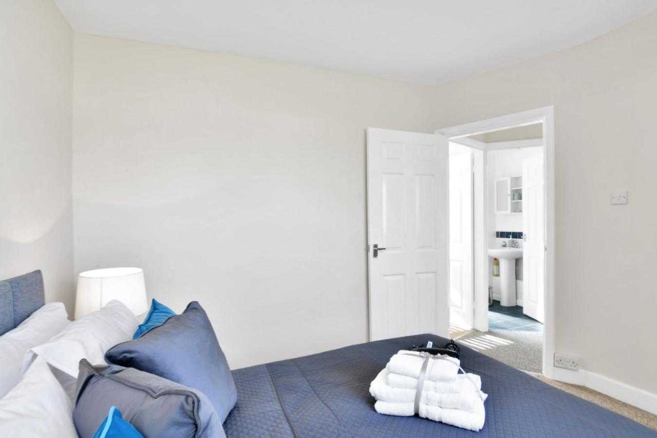 Xclusive Living Stay Near Airport & Nec, The Whitecroft Sheldon (West Midlands) Exterior photo