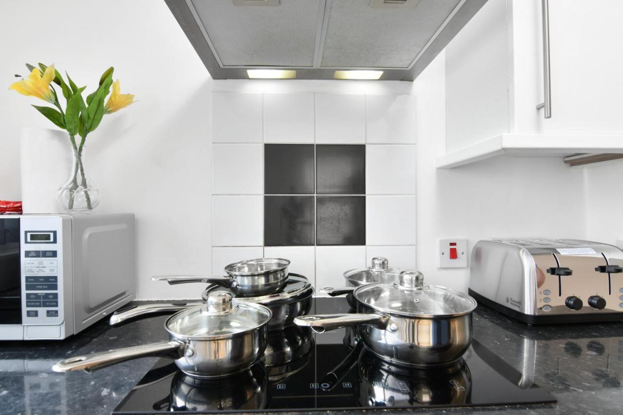 Xclusive Living Stay Near Airport & Nec, The Whitecroft Sheldon (West Midlands) Exterior photo
