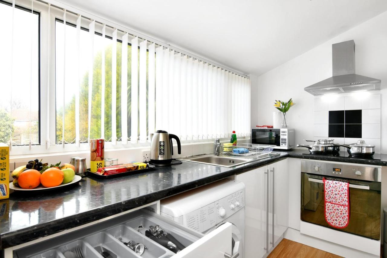 Xclusive Living Stay Near Airport & Nec, The Whitecroft Sheldon (West Midlands) Exterior photo