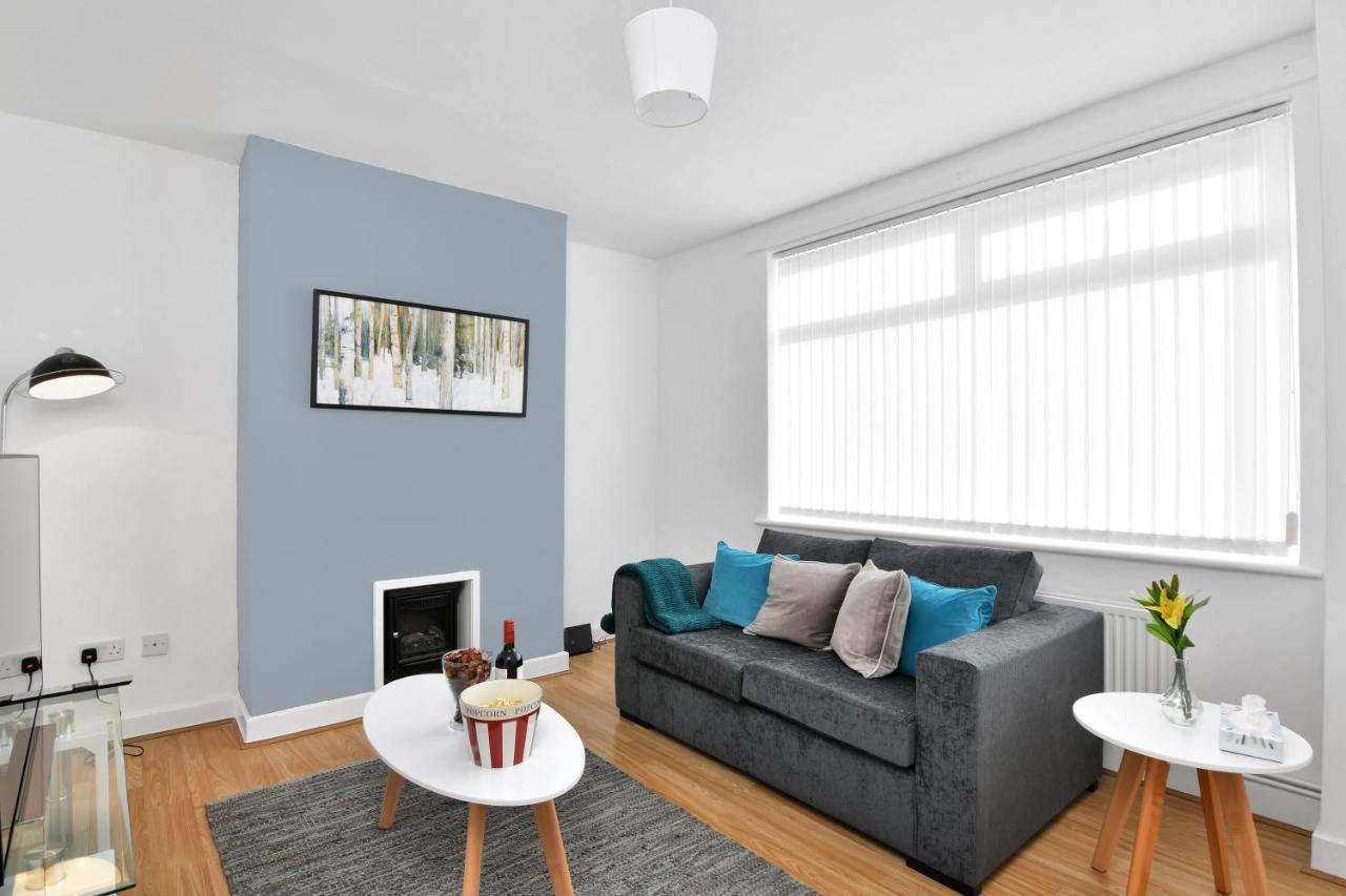 Xclusive Living Stay Near Airport & Nec, The Whitecroft Sheldon (West Midlands) Exterior photo